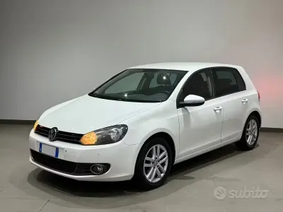 Usata VW Golf VI Highline 105 CV (77 kW) 2011 Bianco Utilitaria