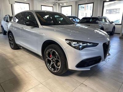 Usata Alfa Romeo Stelvio Veloce 209 CV (153 kW) 2025 Grigio lunare SUV