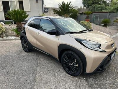 Usata Toyota Aygo X 72 CV (52 kW) 2024 Nero SUV