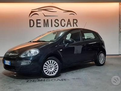 Usata Fiat Punto Evo Dynamic 69 CV (50 kW) 2011 Nero Utilitaria