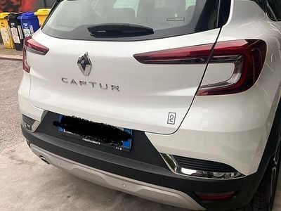 Usata Renault Captur 115 CV (84 kW) 2020 Bianco SUV