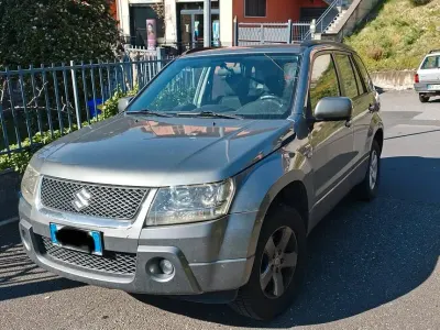 Usata Suzuki Grand Vitara 109 CV (80 kW) 2006 Grigio SUV
