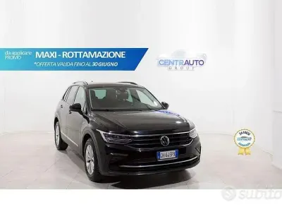 Usata VW Tiguan Life 150 CV (110 kW) 2021 Nero SUV