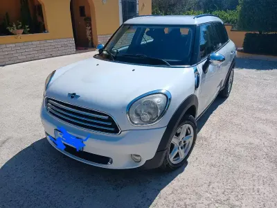 Usata Mini Countryman 98 CV (72 kW) 2011 Bianco SUV
