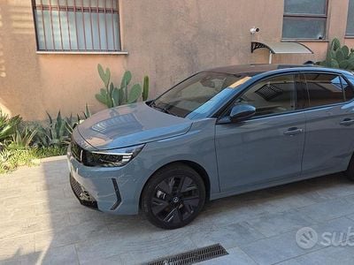 Usata Opel Corsa-e 114 kW (156 CV) 2025 Utilitaria