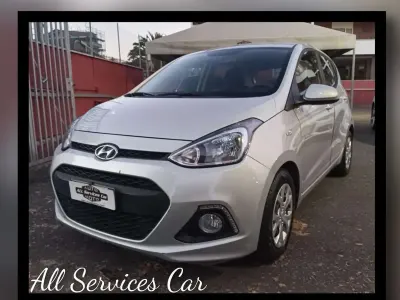 Usata Hyundai i10 67 CV (49 kW) 2016 Argento Utilitaria