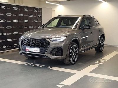 Usata Audi Q5 Ambiente 204 CV (150 kW) 2024 Grigio SUV