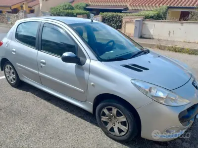Usata Peugeot 206+ 60 CV (44 kW) 2010 Utilitaria
