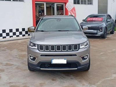 Usata Jeep Compass Limited 140 CV (102 kW) 2019 Grigio SUV