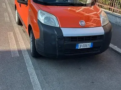 Usata Fiat Fiorino 77 CV (56 kW) 2010 Arancione Monovolume