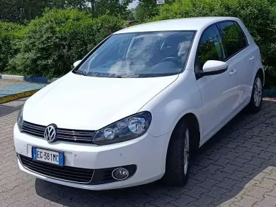 Usata VW Golf VI Highline 122 CV (89 kW) 2011 Bianco Utilitaria