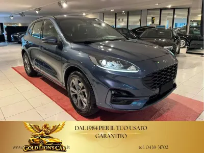 Usata Ford Kuga ST-Line 152 CV (111 kW) 2022 Blu/azzurro SUV
