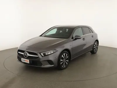 Usata Mercedes A250 Business 218 CV (160 kW) 2021 Grigio
