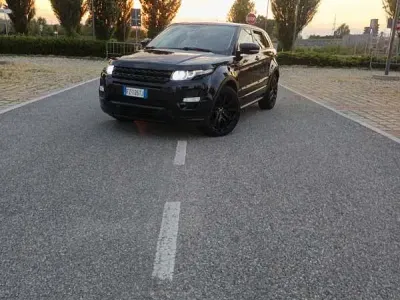 Usata Land Rover Range Rover evoque Black Edition 190 CV (139 kW) 2013 SUV