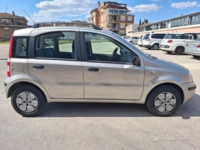 Usata Fiat Panda Active 54 CV (39 kW) 2004 Marrone Utilitaria