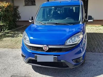 Usata Fiat Doblò 90 CV (66 kW) 2020 Blu Monovolume
