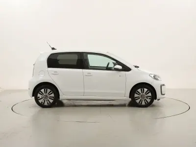 Usata VW e-up! 61 kW (83 CV) 2020 Biancobianco Utilitaria