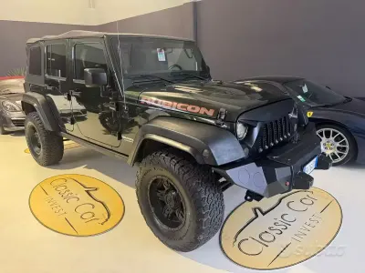 Usata Jeep Wrangler Unlimited Rubicon 200 CV (147 kW) 2011 Verde SUV