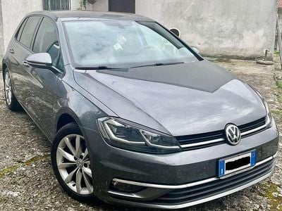 Usata VW Golf VII Highline 116 CV (85 kW) 2018 Grigio Berlina
