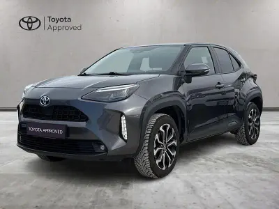 Usata Toyota Yaris Cross Trend 116 CV (85 kW) 2022 Grigio SUV
