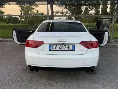 Usata Audi A5 S-Line 211 CV (155 kW) 2012 Bianco Coupé