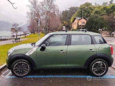 Usata Mini One D Countryman Business 90 CV (66 kW) 2015 Verde SUV