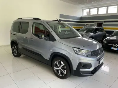 Käytetty Peugeot Rifter