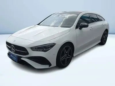Usata Mercedes CLA200 Shooting Brake AMG Line Premium 150 CV (110 kW) 2025 Bianco pastello Station wagon