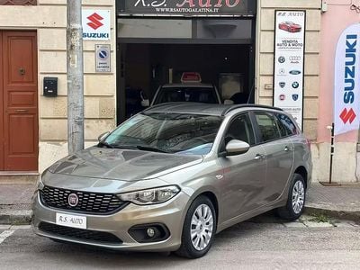 Usata Fiat Tipo 120 CV (88 kW) 2017 Grigio Station wagon