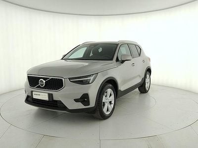 Usata Volvo XC40 Core 163 CV (119 kW) 2025 Argento SUV