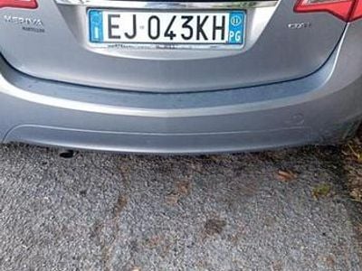 Usata Opel Meriva 110 CV (80 kW) 2011 Grigio Monovolume