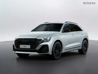 Usata Audi Q8 S-Line 286 CV (210 kW) 2024 Argento satellite metallizzato SUV