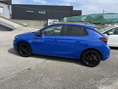 Używany Opel Corsa Edition 100 KM (73 kW) 2020 Niebieski Hatchback