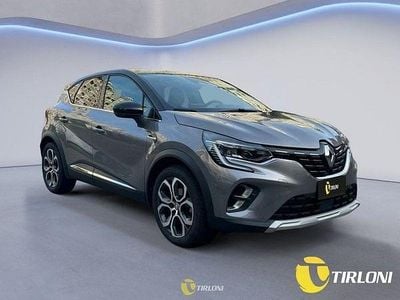 Usata Renault Captur Techno 143 CV (105 kW) 2023 Grigio SUV