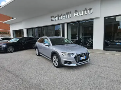 Usata Audi A4 Allroad Business 204 CV (150 kW) 2020 Argento metallizzato Station wagon