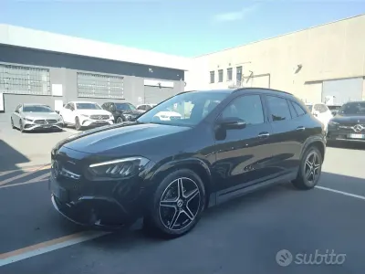 Usata Mercedes GLA200 Advanced Plus 150 CV (110 kW) 2023 Grigio SUV