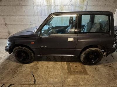Usata Suzuki Vitara 1996 Grigio SUV
