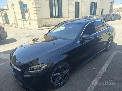 Usata Mercedes C220 AMG 200 CV (147 kW) 2021 Nero Berlina