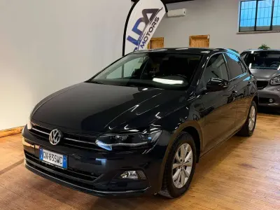 Usata VW Polo Highline 95 CV (69 kW) 2019 Grigio Utilitaria