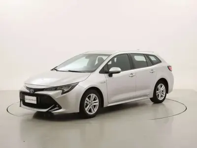 Usata Toyota Corolla Business Edition 122 CV (89 kW) 2020 Argento Station wagon