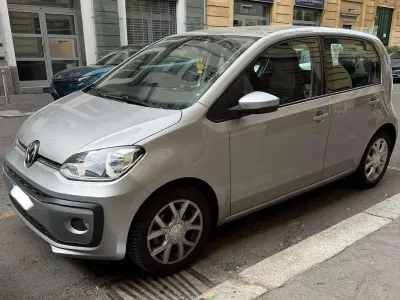 Usata VW up! Move 60 CV (44 kW) 2018 Argento Utilitaria