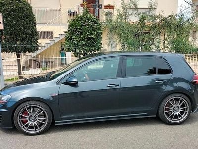 Usata VW Golf VII 220 CV (161 kW) 2016 Grigio Berlina