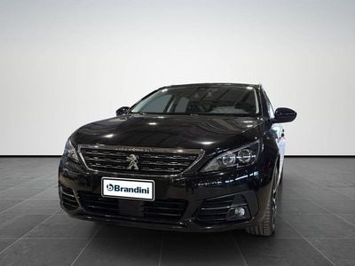 Usata Peugeot 308 SW Allure 120 CV (88 kW) 2018 Gralpine white Station wagon