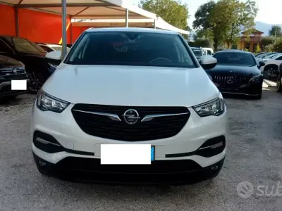 Usata Opel Grandland X Ultimate 131 CV (96 kW) 2021 Bianco SUV