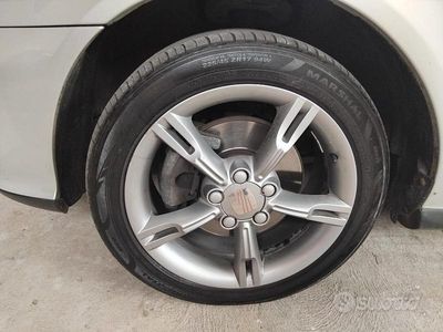 Usata Seat Alhambra 2006 Grigio Monovolume