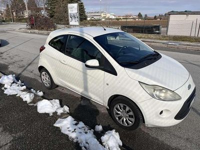 Usata Ford Ka 75 CV (55 kW) 2009 Bianco Utilitaria