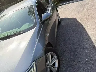Usata Opel Insignia Sport 136 CV (100 kW) 2018 Grigio Station wagon