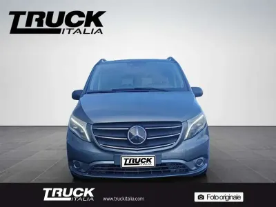 Usata Mercedes Vito 163 CV (119 kW) 2021 Grigio chiaro Furgone