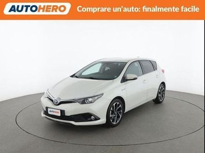 Usata Toyota Auris Hybrid Active 99 CV (72 kW) 2016 Bianco Berlina