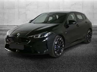 Usata BMW M135 M Sport 300 CV (220 kW) 2025 Nero Utilitaria